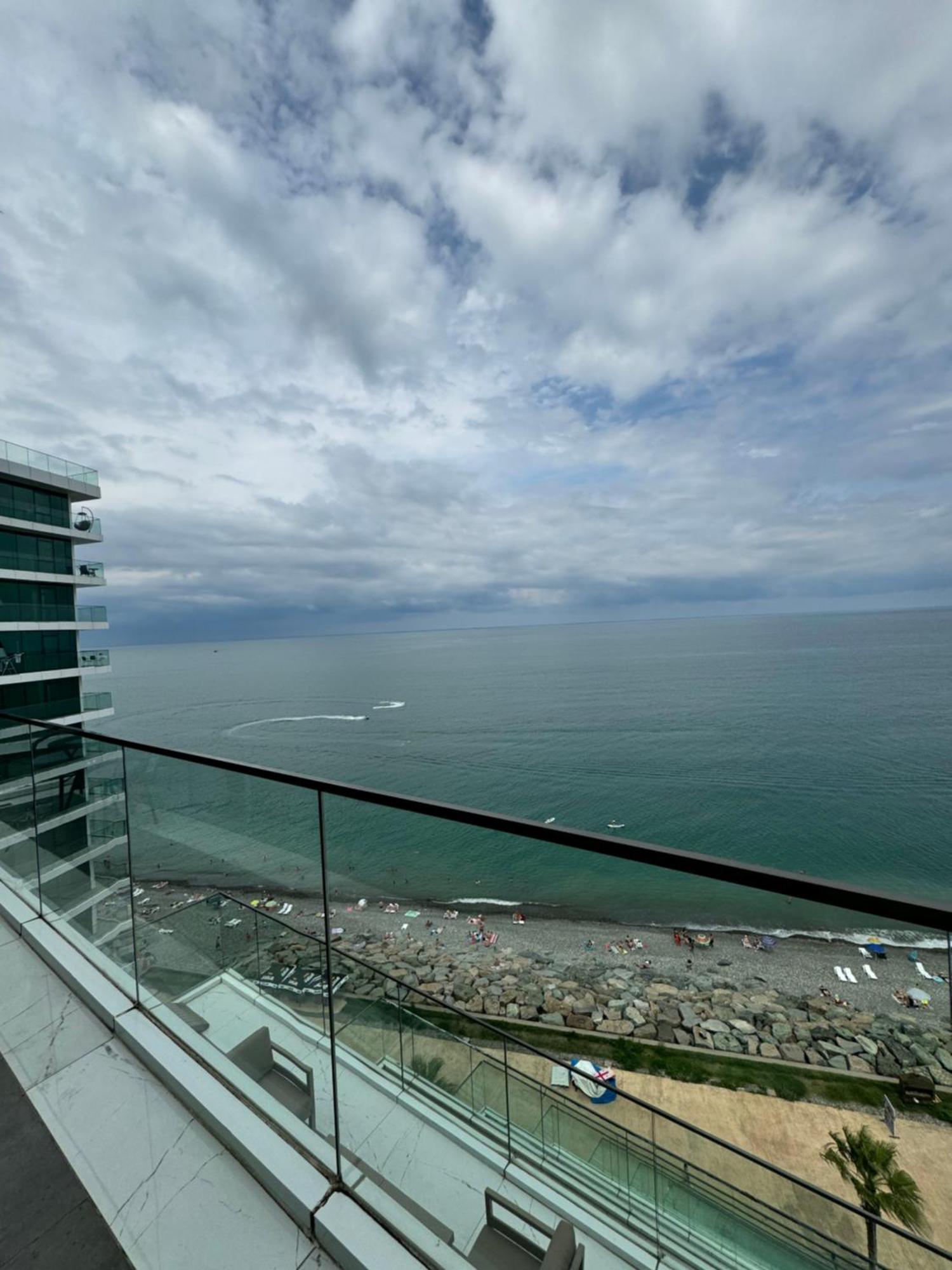 Batumi View Luxury Hotel Exterior foto